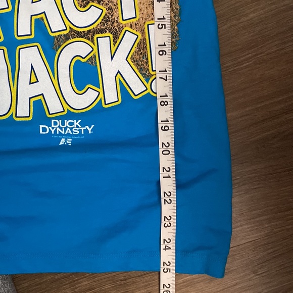 🥭 (4 for $15) Duck Dynasty T Shirt size small - Picture 5 of 5